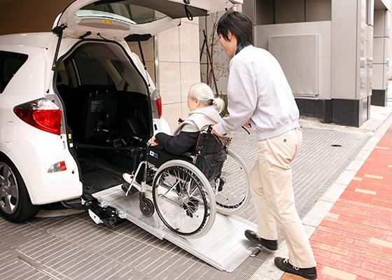 デイサービス ソラスト清須で介護送迎ドライバーのパート・アルバイトの求人 